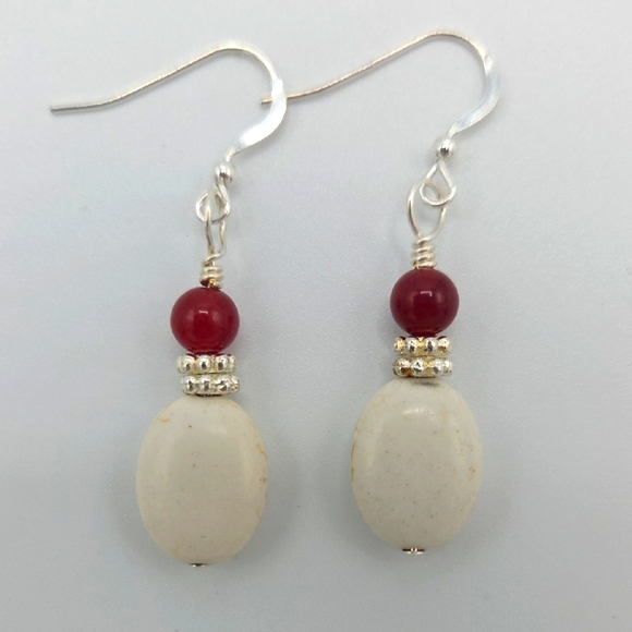 Jewelry - Elegant Silver and Red Beaded Earrings